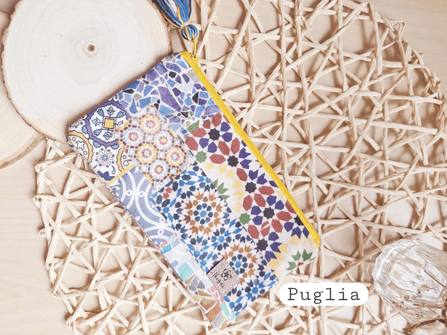 LA PETITE POCHETTE